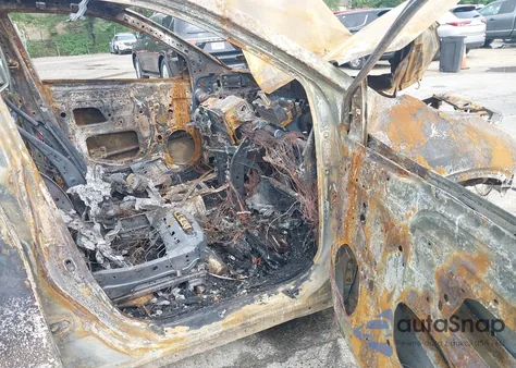 2018 Toyota Highlander Hybrid Xle из США, поврежденный, VIN 5TDJGRFH3JS037513